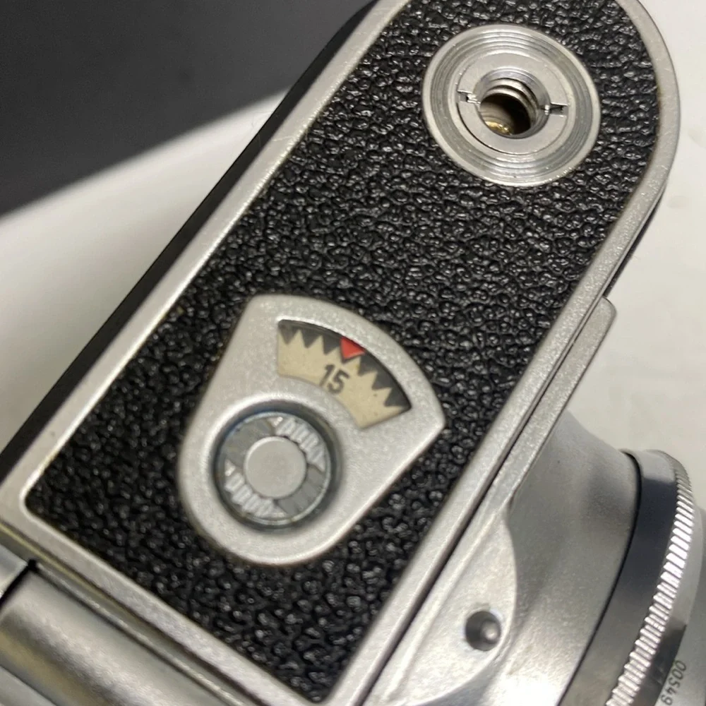 Voigtländer Vitomatic 35mm viewfinder camera with 50mm F2.8 lens